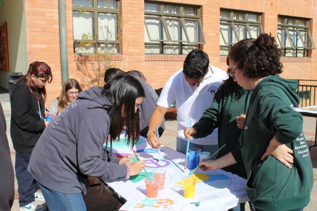 5 (3)WEB NSDC 2023 - III y IV Medios - Actividad con lienzos - Reflexión de jóvenes sobre nuestra sociedad