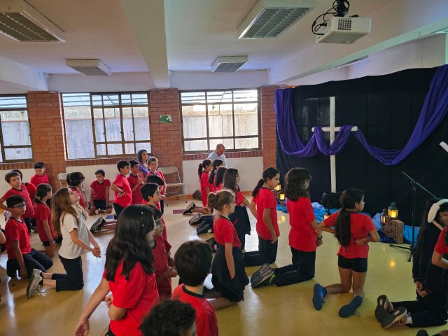 Semana Santa 2024 - Adoración a la Cruz