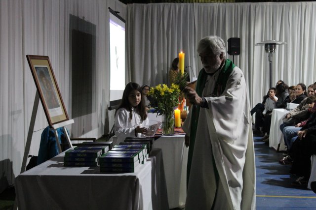 NSDC-2025-LitEntregaBiblia-07