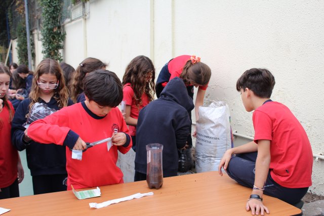 Taller Jardineras Recicladas