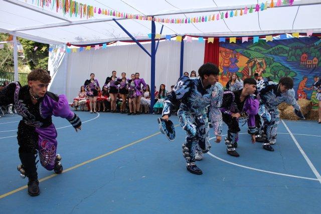 III Medio A y B: Caporal Zambo