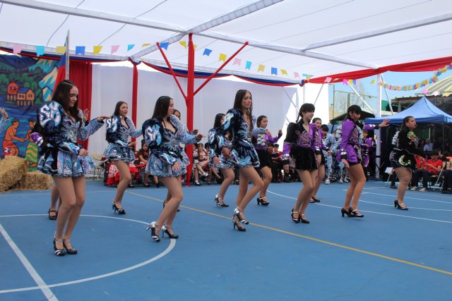 III Medio A y B: Caporal Zambo
