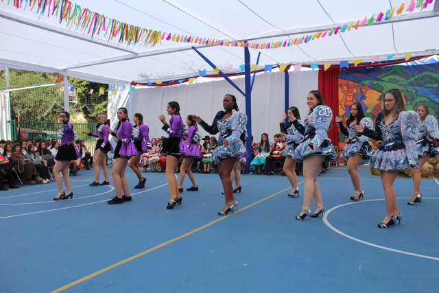 III Medio A y B: Caporal Zambo