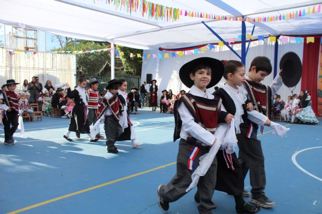 2° Básico A: Cueca