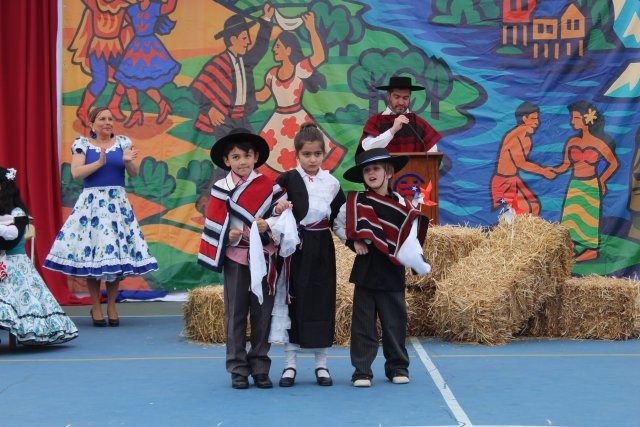 2° Básico A: Cueca