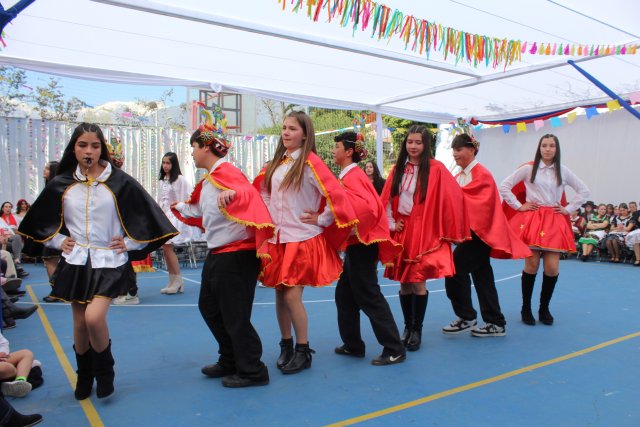 8° Básico A y B: Diablada