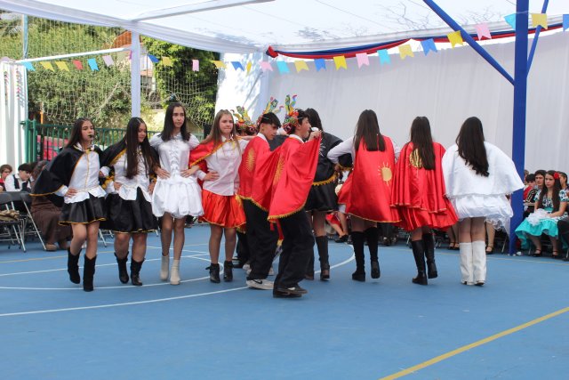 8° Básico A y B: Diablada