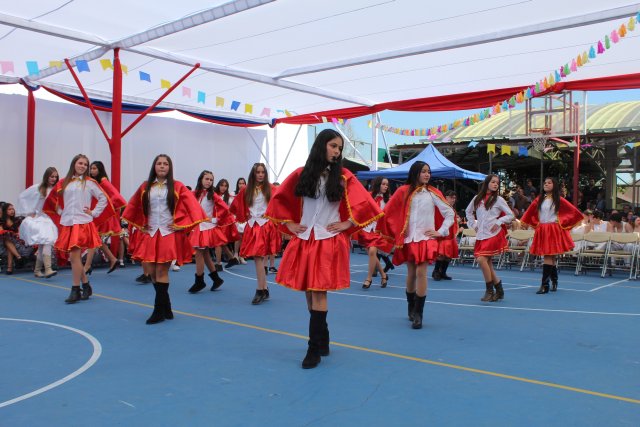 8° Básico A y B: Diablada